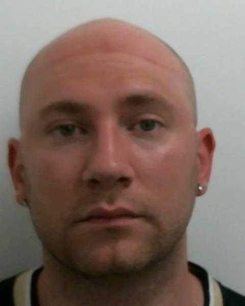 nversailles-holmes According to the Pennsylvania State Police Megan's Law website, Dale Craig Holmes Jr. lives in North Versailles and is registered as a lifetime offender.