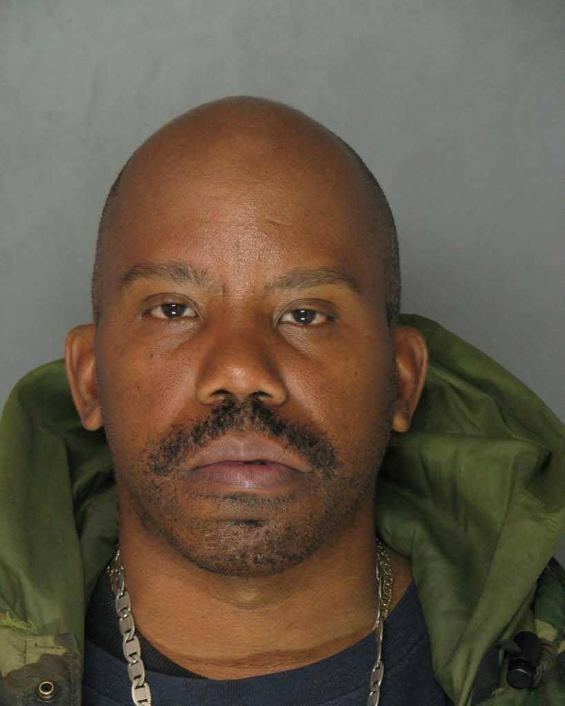 stowe-locust.jpg According to the Pennsylvania State Police Megan's Law website, Earl Lamont Locust lives in Stowe Township and is registered as a Tier 3 offender.