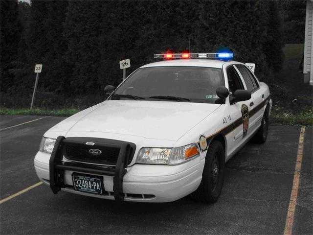 state police car Find local sex offenders by typing your neighborhood's name into the Pennsylvania State Police database on the Megan's Law website.
