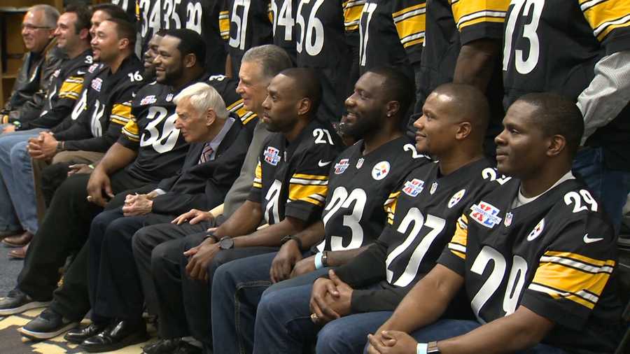 Steelers Super Bowl XL team 2.jpg